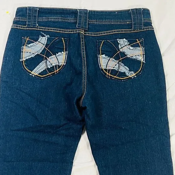 Sexy Embroidered Pocket Distressed Southwestern Stretch Dark Wash Jeans Size 12 - Picture 6 of 12